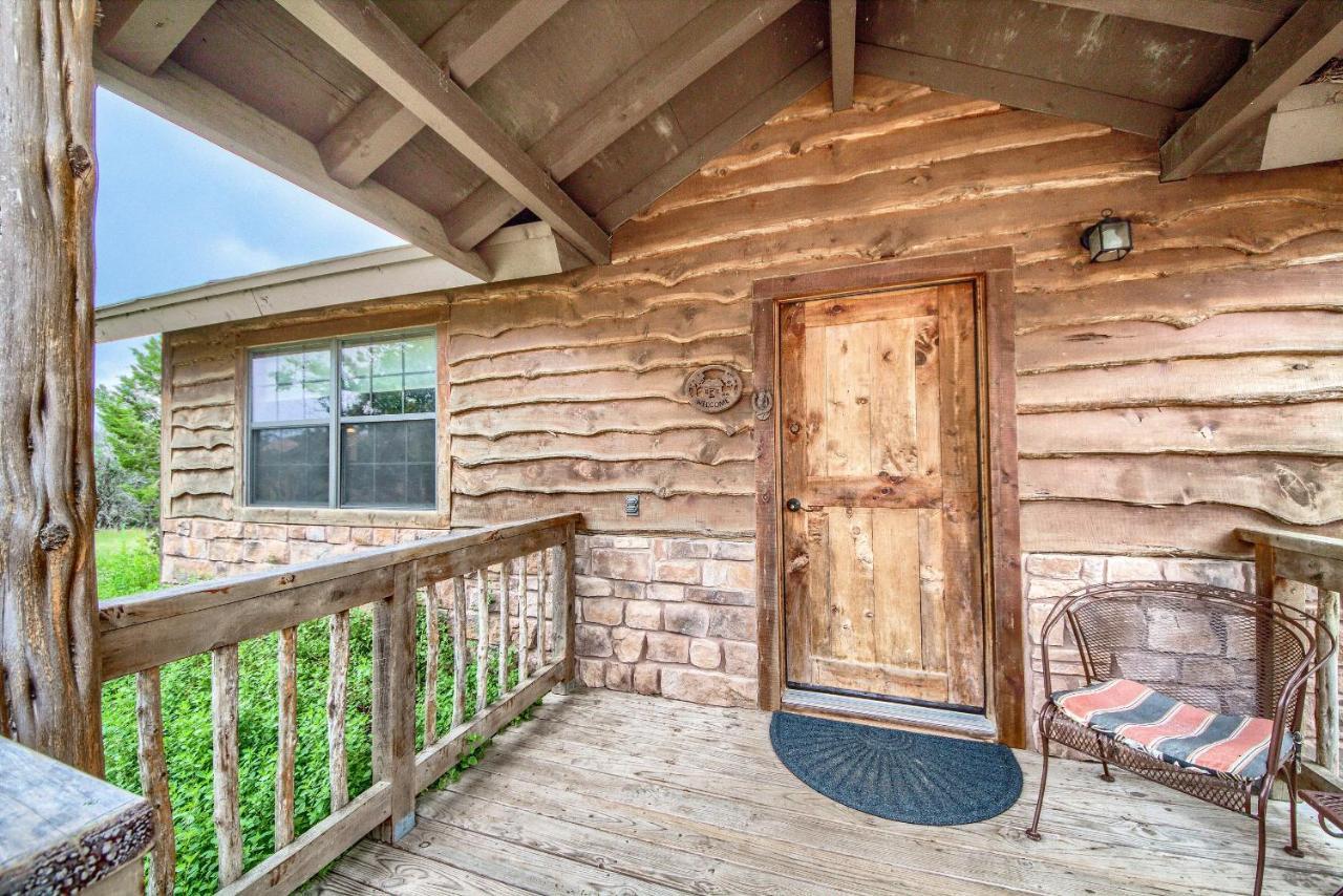 Cedar Bliss Cabin Villa Fredericksburg Kültér fotó