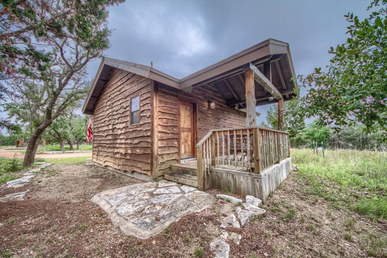 Cedar Bliss Cabin Villa Fredericksburg Kültér fotó